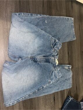 Arizona Jean Company Straight Leg Light Blue Jeans